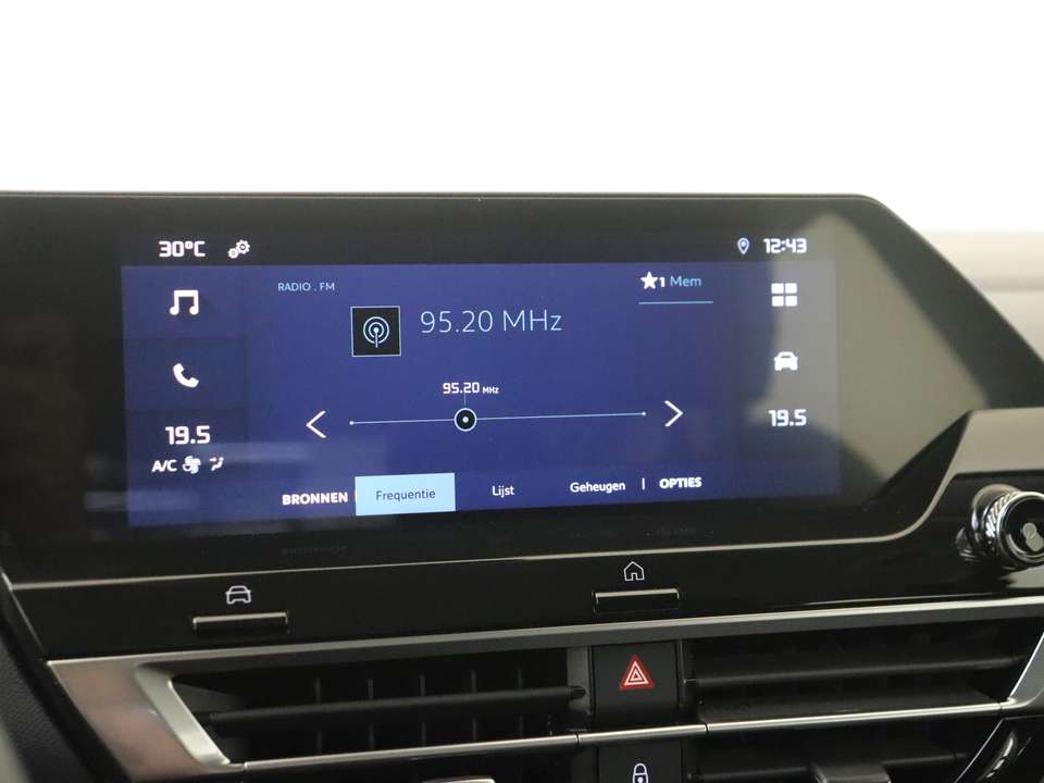 Citroen E-C4 Electric - Imagem 15