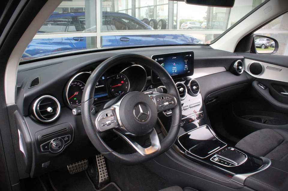 Mercedes-Benz GLC 200 - Imagem 10