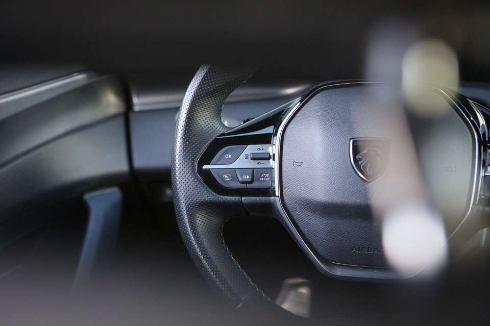 Peugeot 308 - Imagem 9