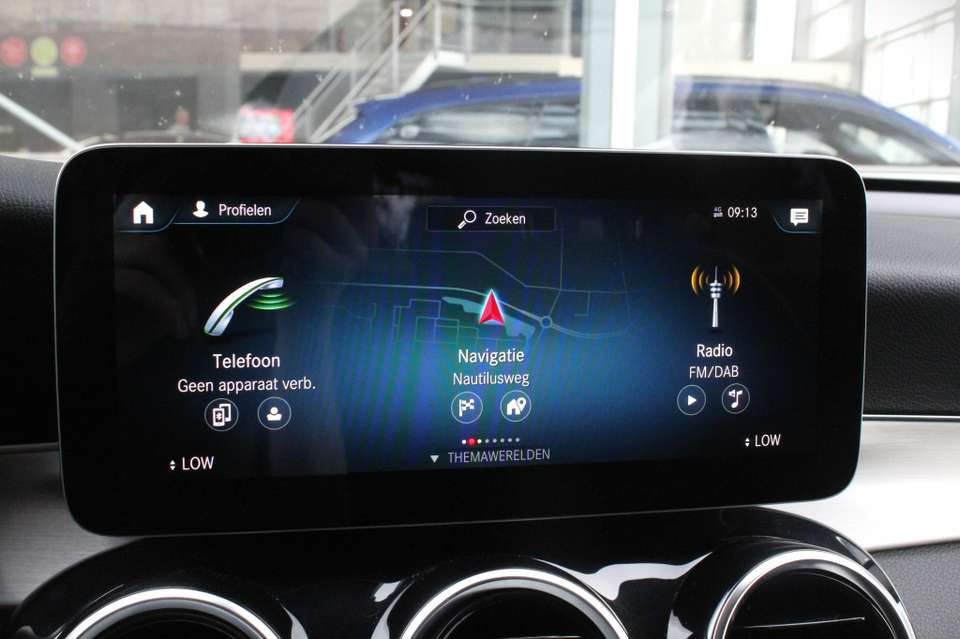 Mercedes-Benz GLC 200 - Imagem 18