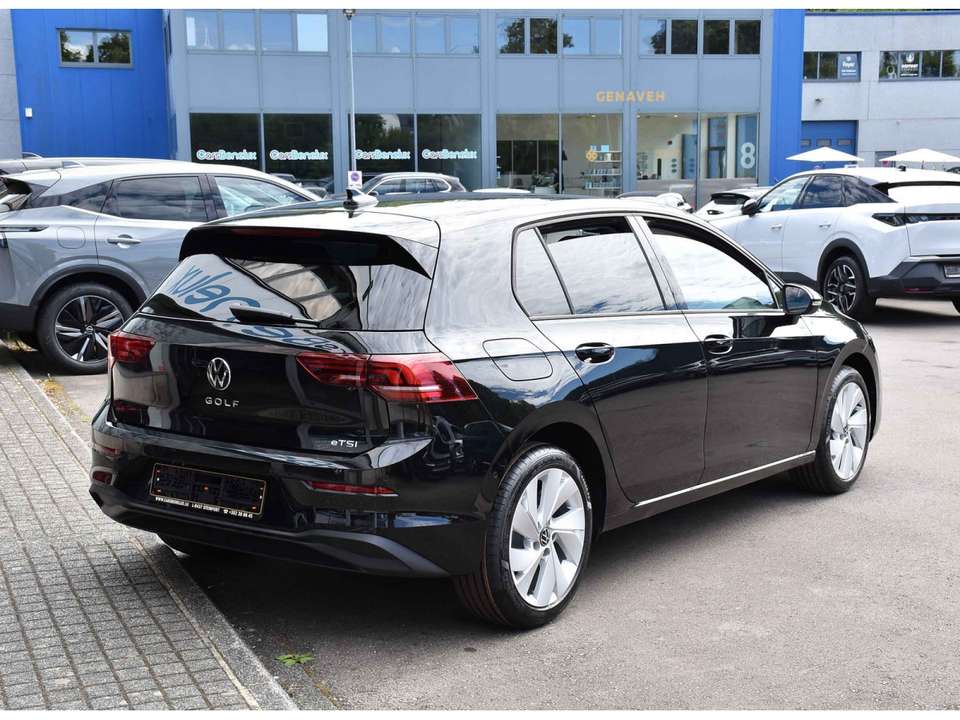 Volkswagen Golf - Imagem 4