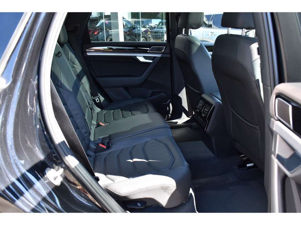Volkswagen Touareg - Imagem 8