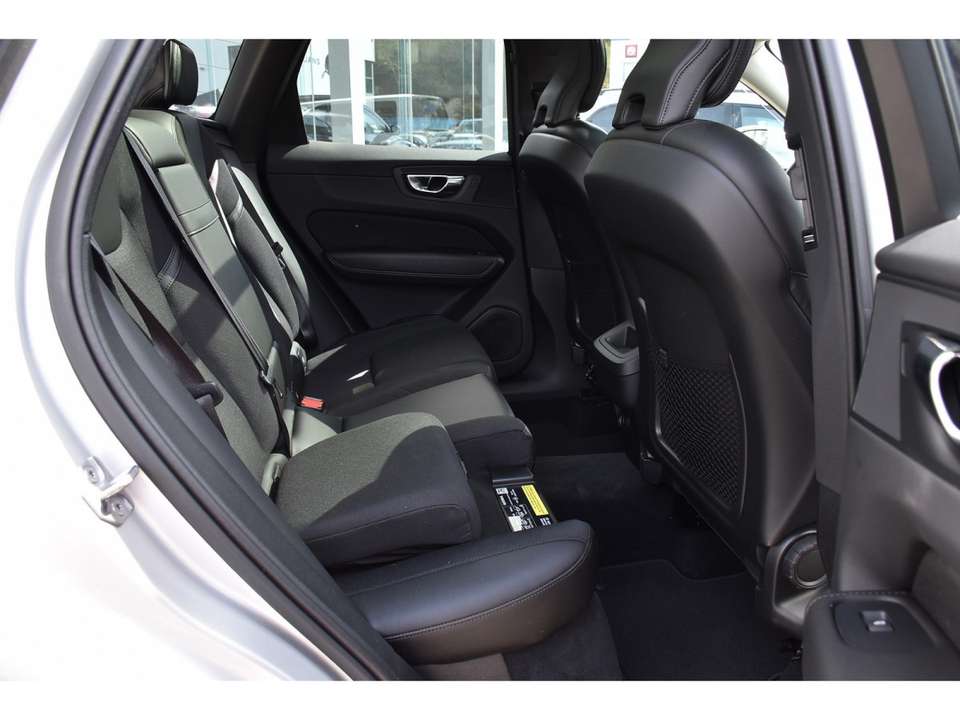 Volvo XC60 - Imagem 8