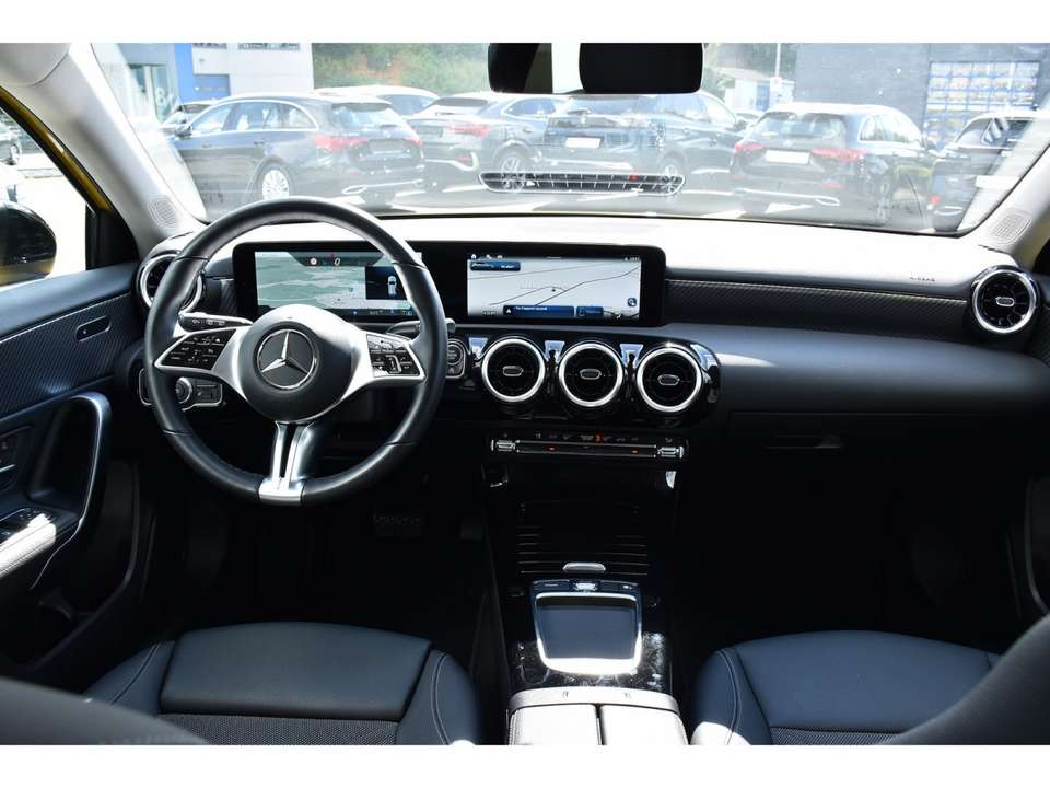 Mercedes-Benz A 200 - Imagem 9