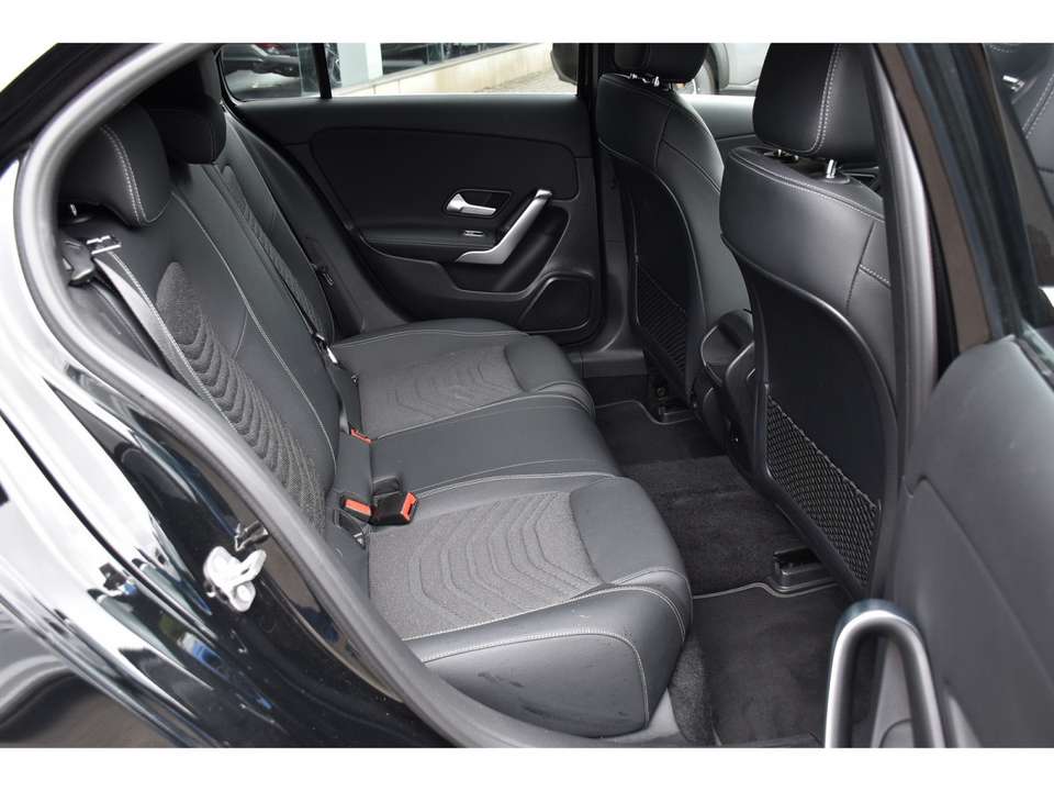Mercedes-Benz A 180 - Imagem 8