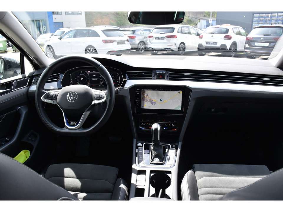 Volkswagen Passat Variant - Imagem 8