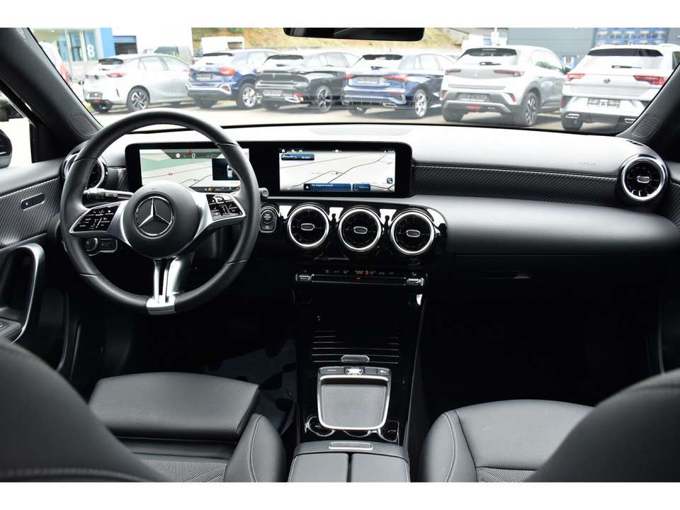 Mercedes-Benz A 180 - Imagem 9