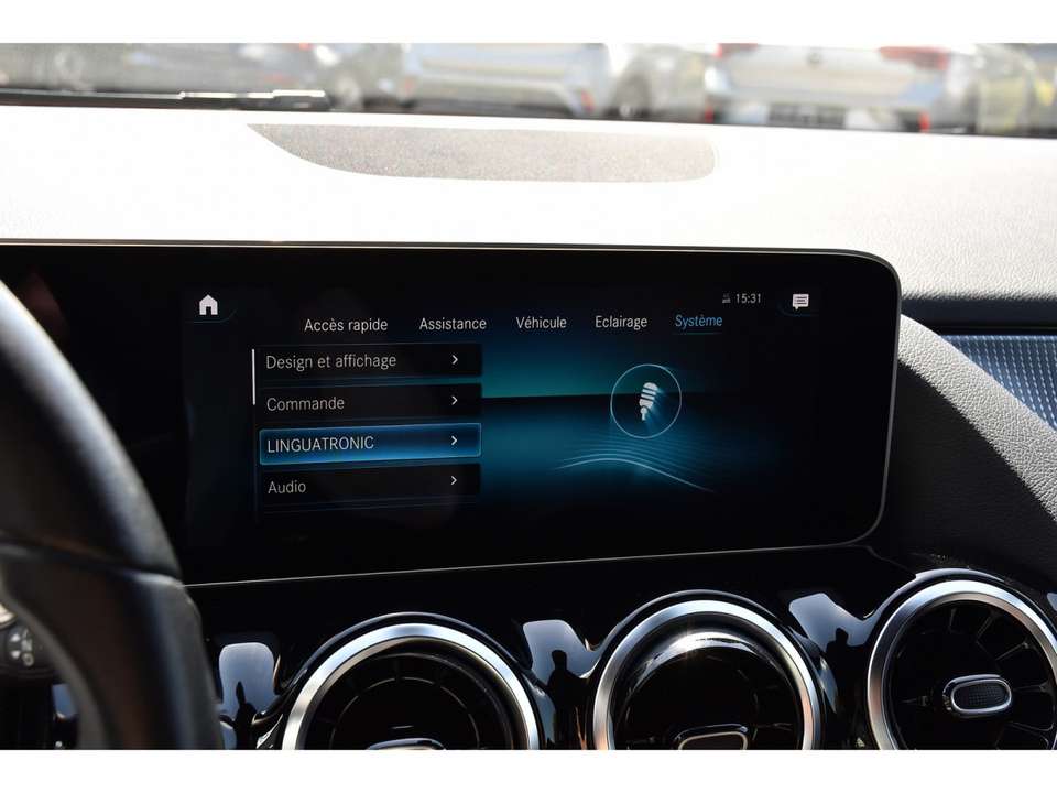 Mercedes-Benz B 180 - Imagem 13