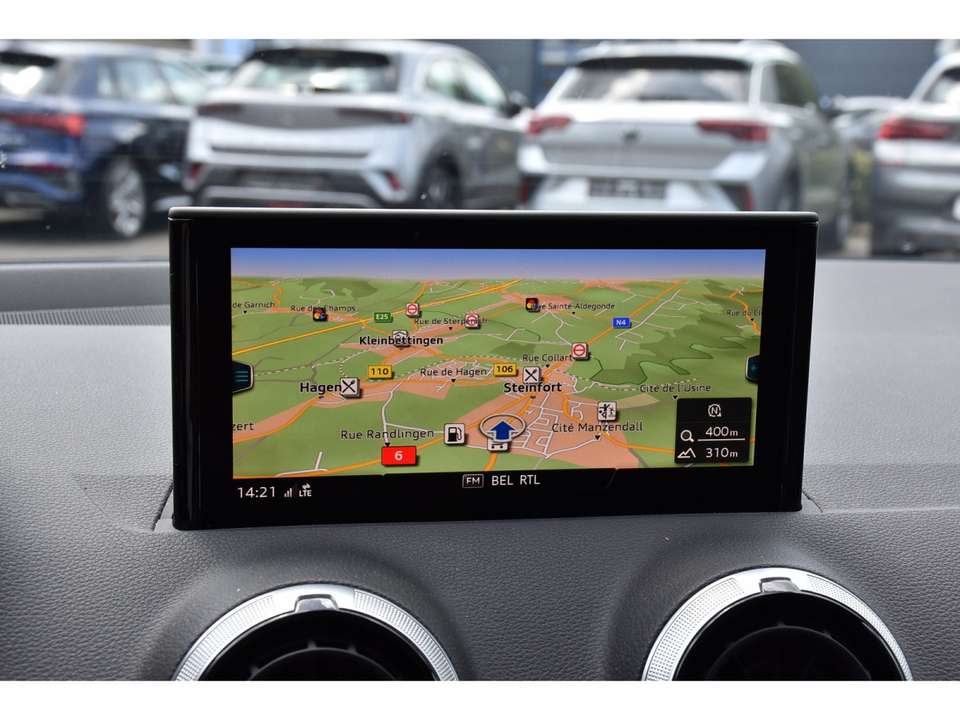 Audi Q2 - Imagem 11