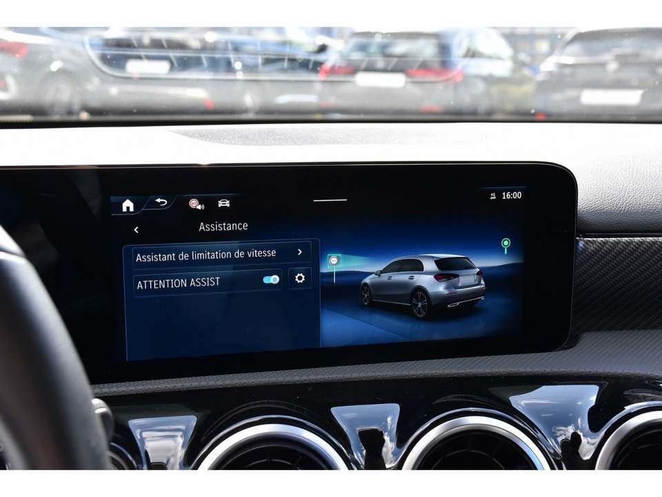 Mercedes-Benz A 200 - Imagem 14