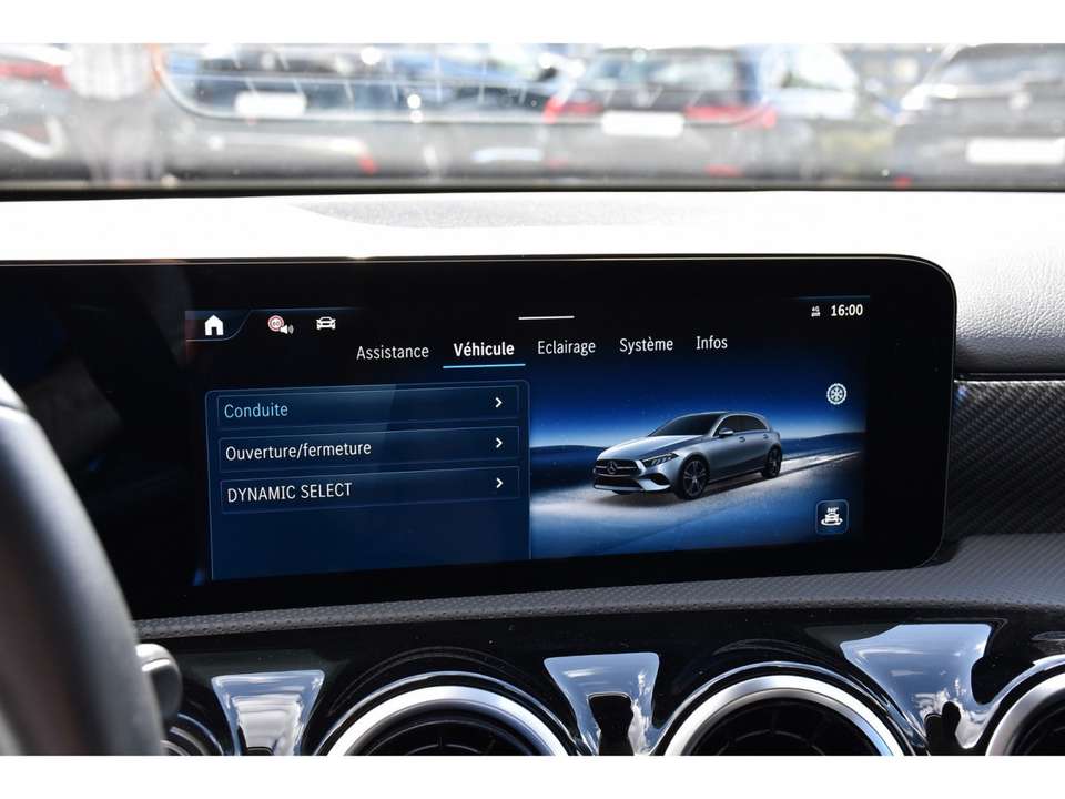 Mercedes-Benz A 200 - Imagem 15