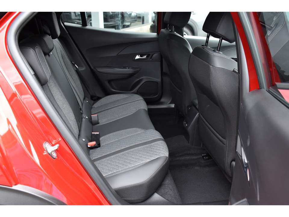 Peugeot 2008 - Imagem 8