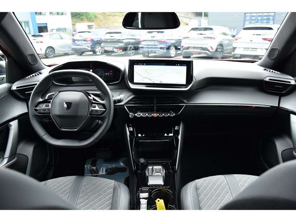 Peugeot 2008 - Imagem 9