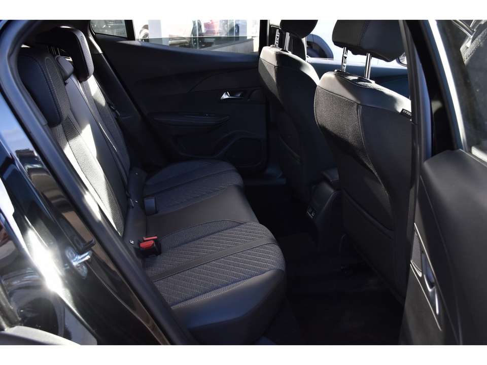 Peugeot 2008 - Imagem 8