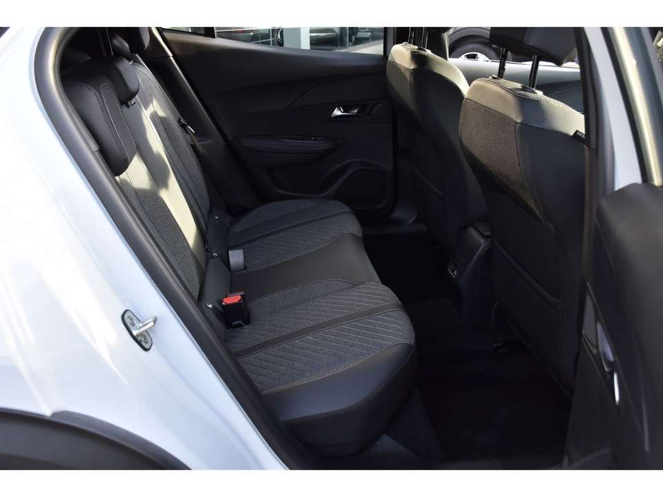 Peugeot 2008 - Imagem 8