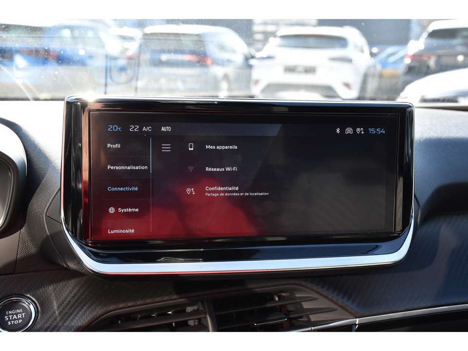 Peugeot 2008 - Imagem 12