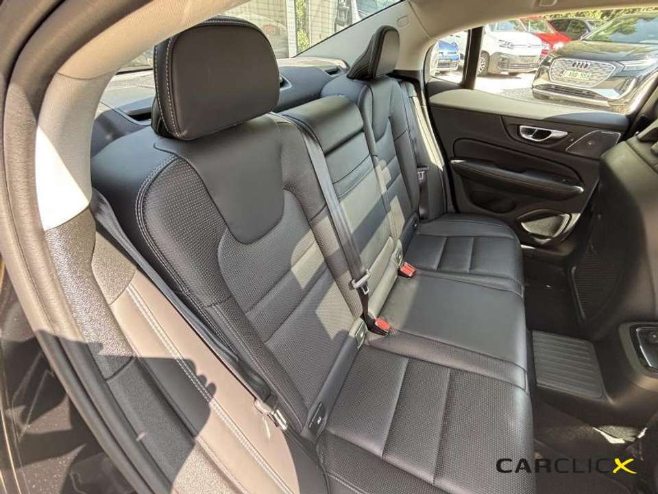 Volvo S60 - Imagem 10