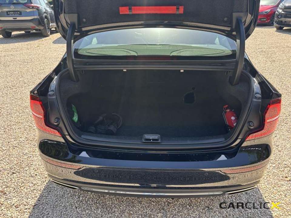 Volvo S60 - Imagem 11