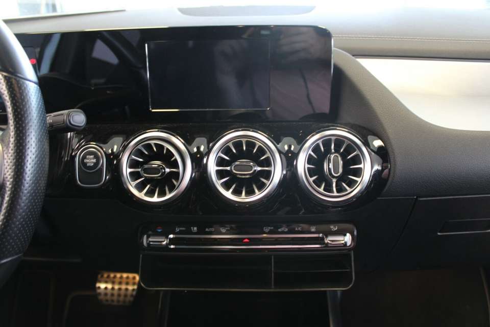 Mercedes-Benz B 250 - Imagem 10