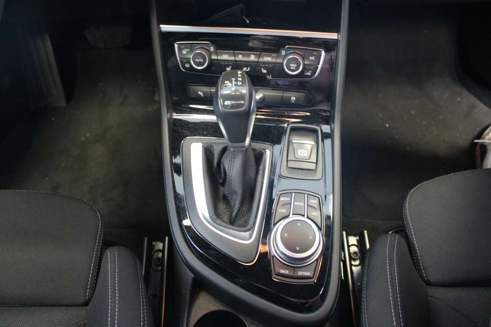 BMW 225 - Imagem 11