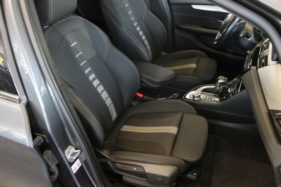 BMW 225 - Imagem 12
