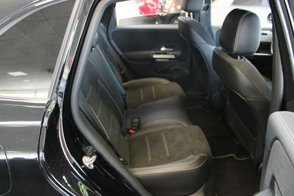 Mercedes-Benz B 250 - Imagem 13