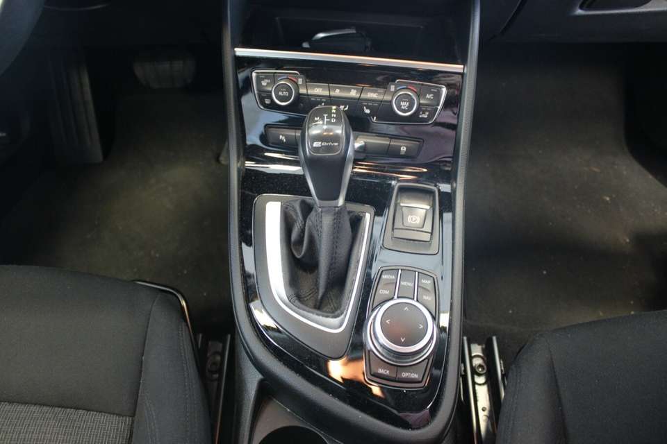 BMW 225 - Imagem 11