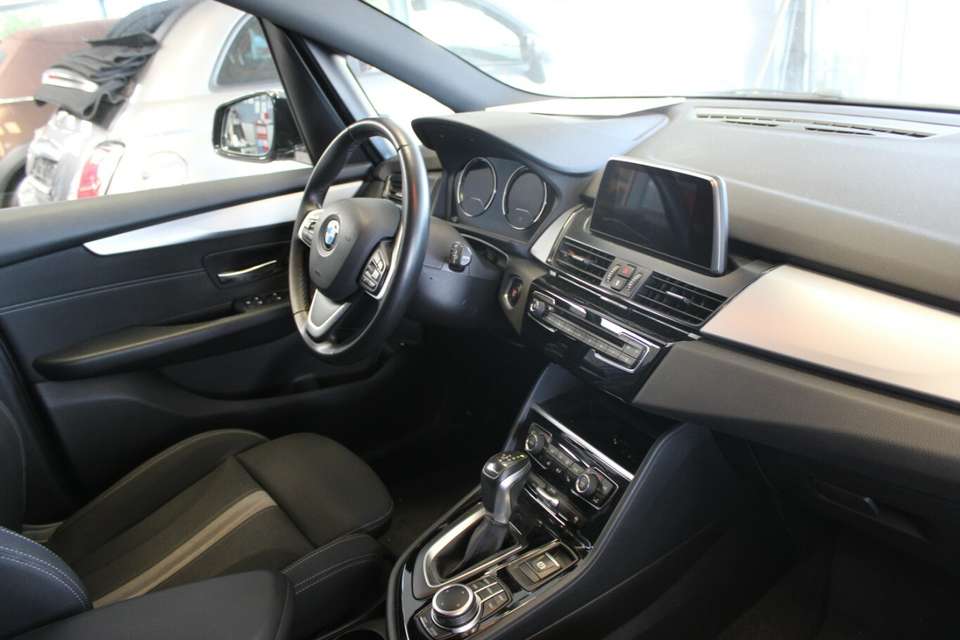 BMW 225 - Imagem 8