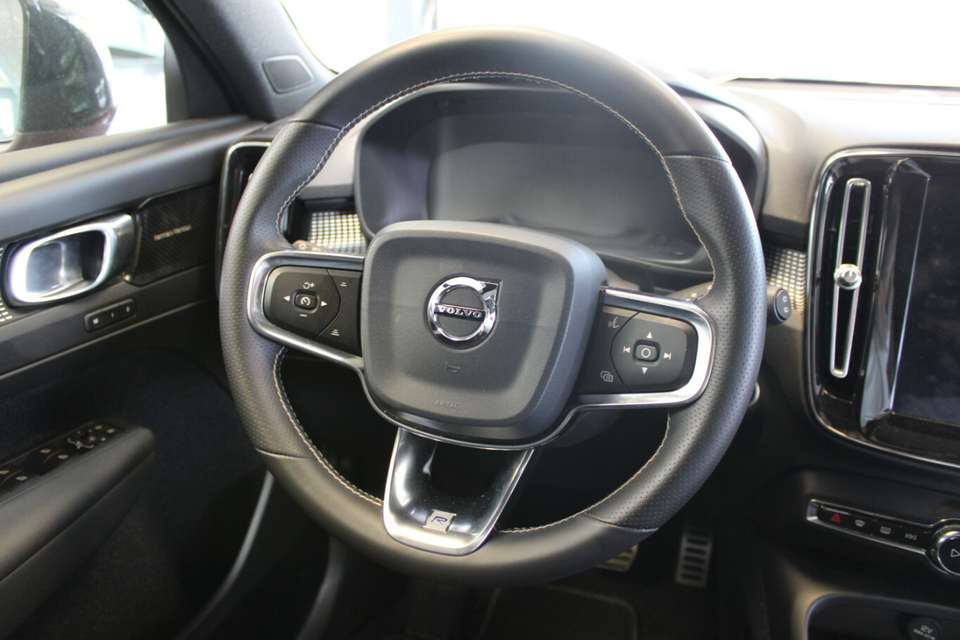 Volvo XC40 - Imagem 9