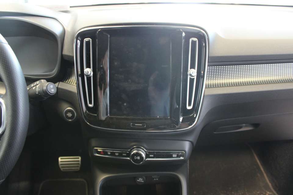 Volvo XC40 - Imagem 10
