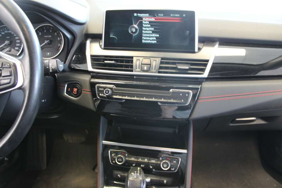 BMW 225 - Imagem 9