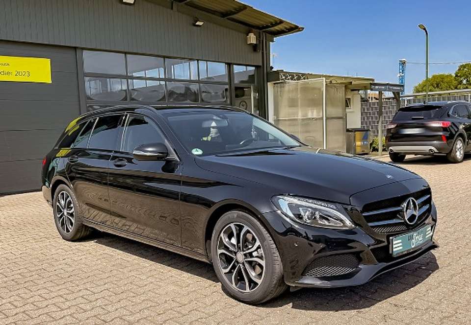 Mercedes-Benz C 180 - Imagem 3