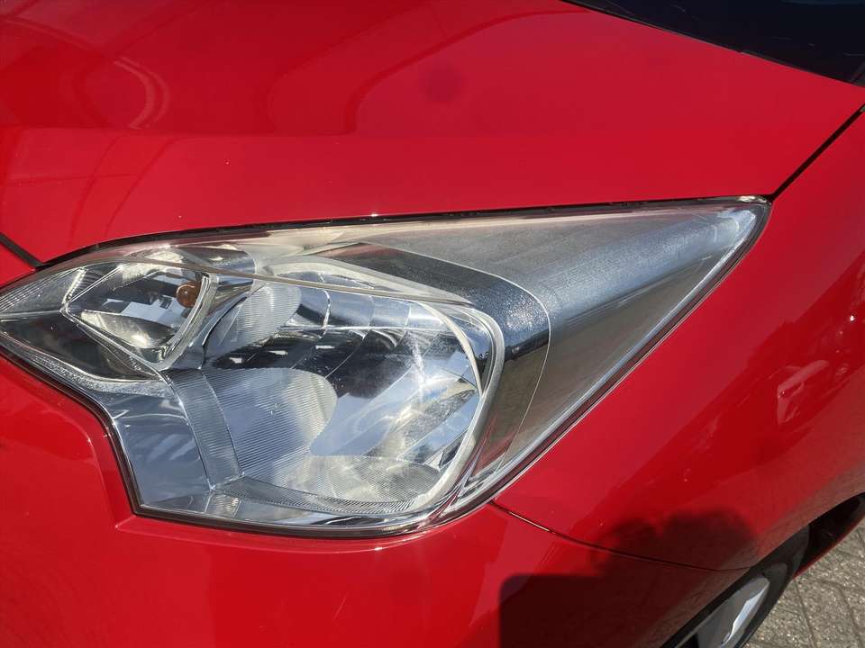 Toyota Verso-S - Imagem 2