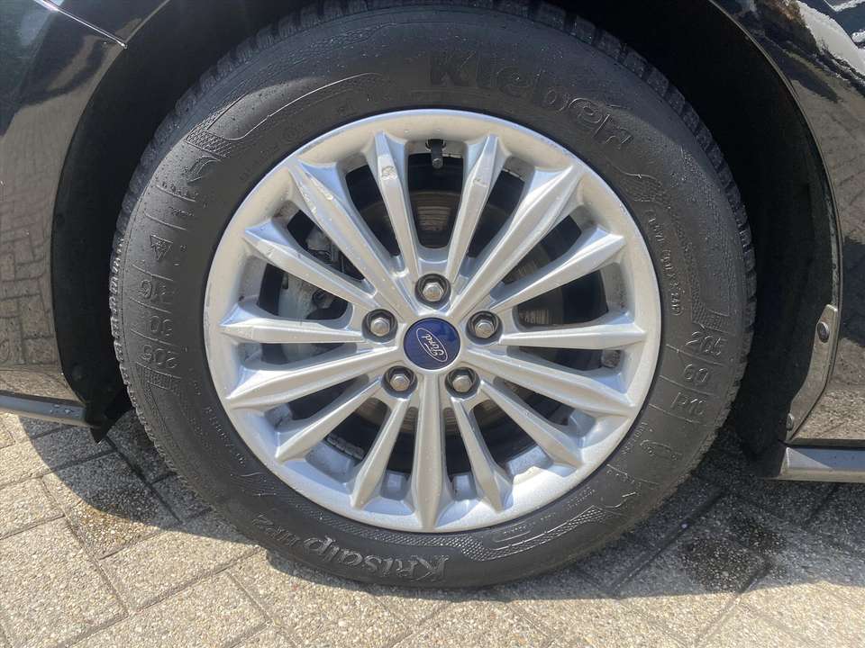 Ford Focus - Imagem 13