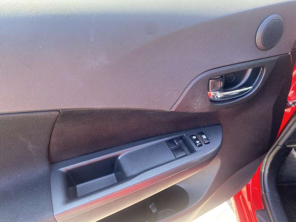 Toyota Verso-S - Imagem 15