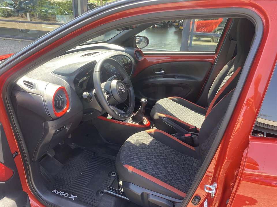 Toyota Aygo X - Imagem 16