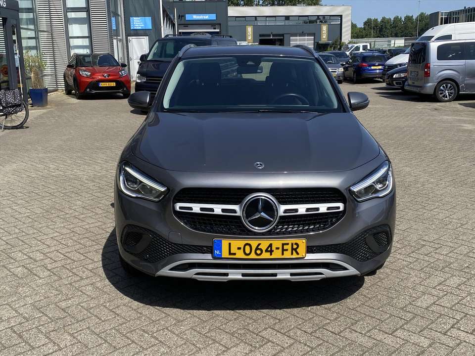 Mercedes-Benz GLA 200 - Imagem 3