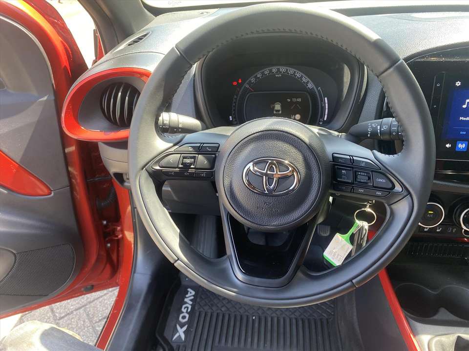 Toyota Aygo X - Imagem 18