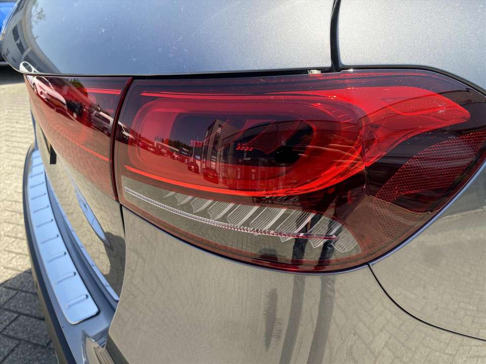 Mercedes-Benz GLA 200 - Imagem 8
