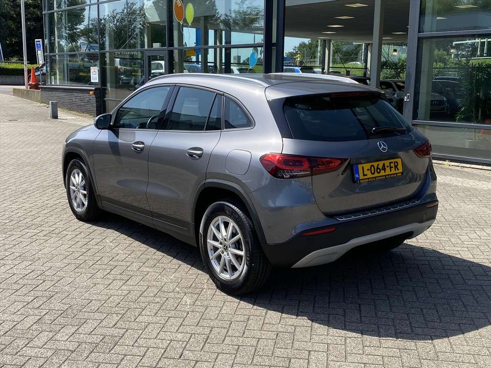 Mercedes-Benz GLA 200 - Imagem 10