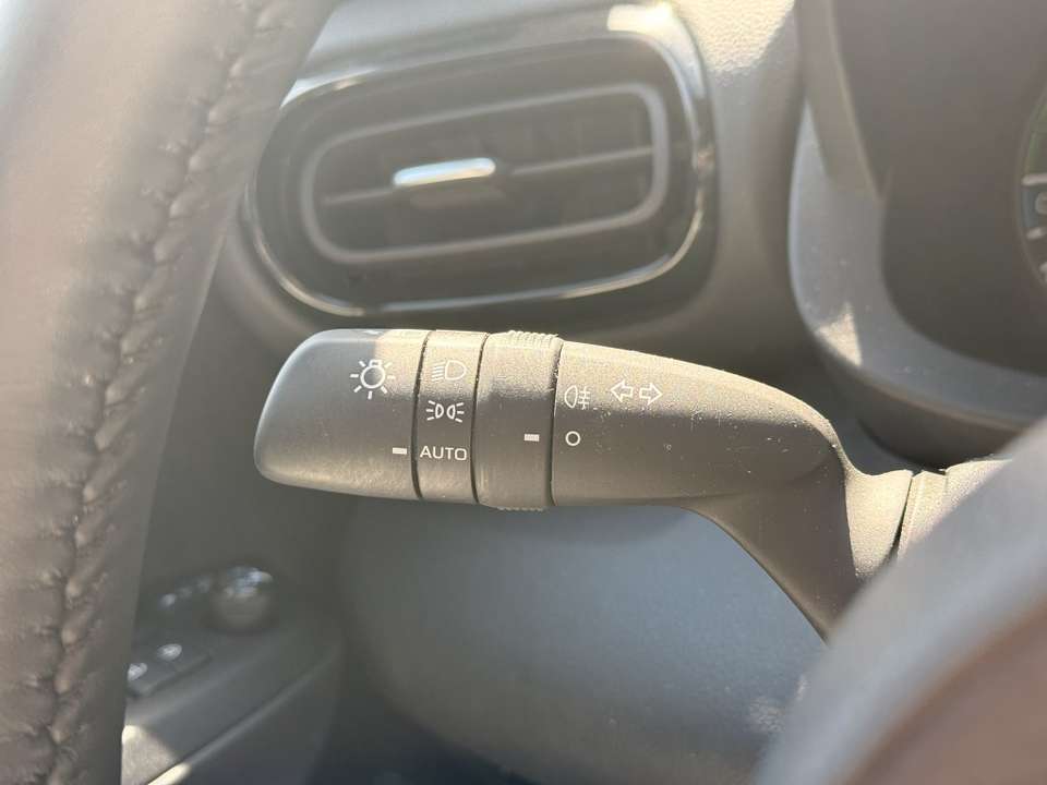 Mazda 2 - Imagem 13