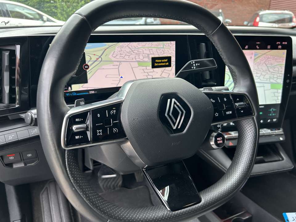 Renault Megane E-Tech - Imagem 7