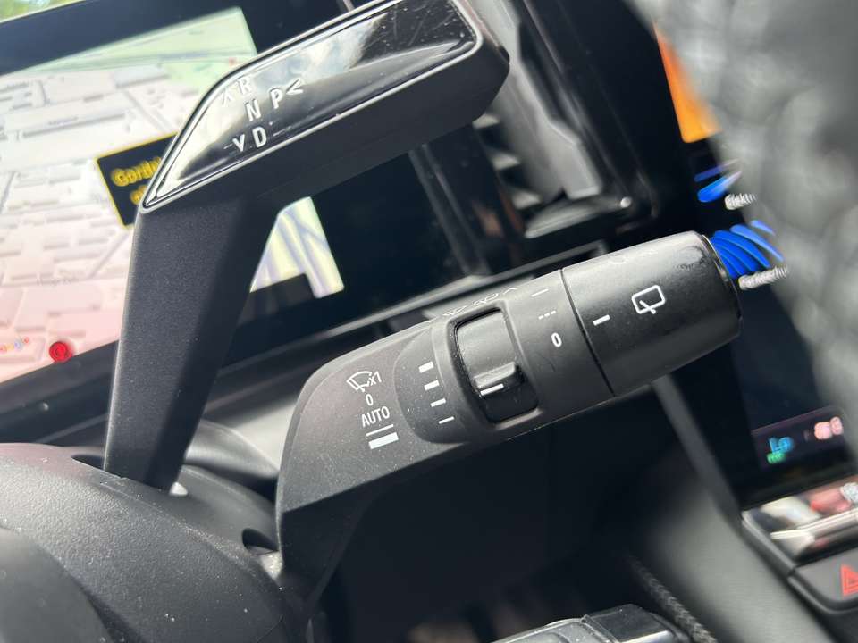 Renault Megane E-Tech - Imagem 14