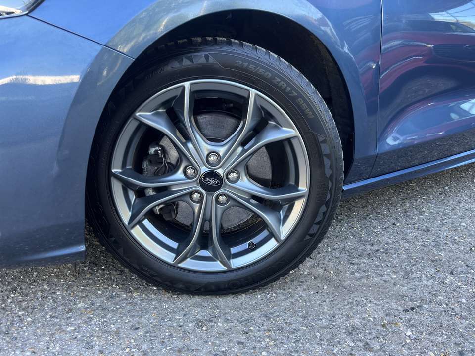 Ford Focus - Imagem 13