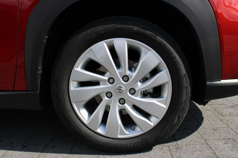 Suzuki S-Cross - Imagem 8