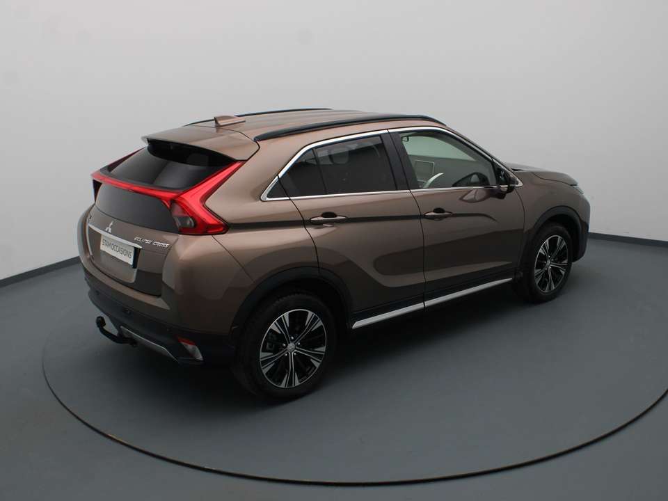 Mitsubishi Eclipse Cross - Imagem 10