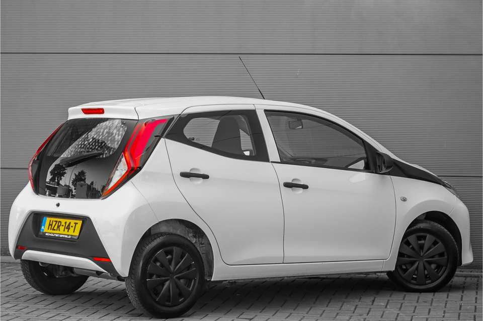 Toyota Aygo - Imagem 13