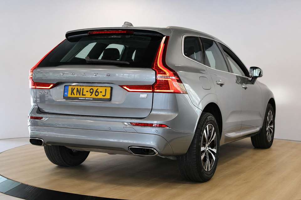 Volvo XC60 - Imagem 2