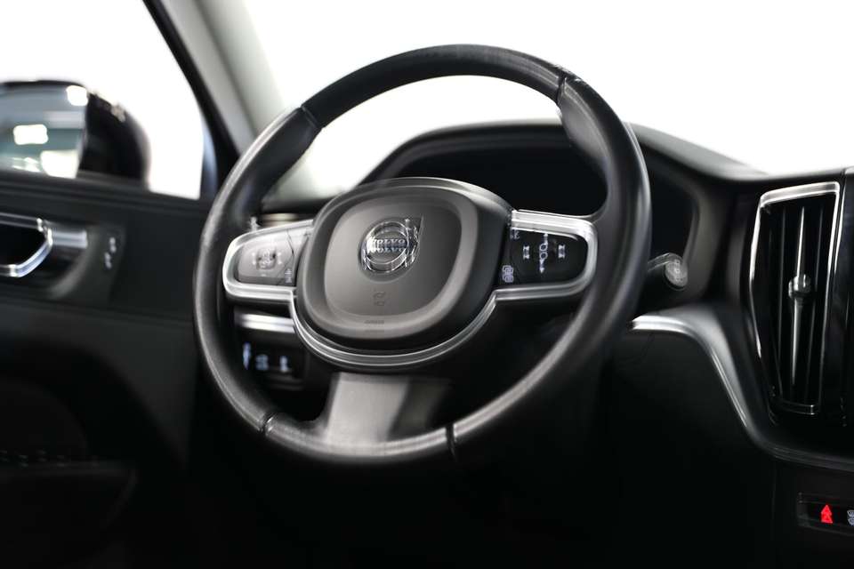Volvo XC60 - Imagem 4