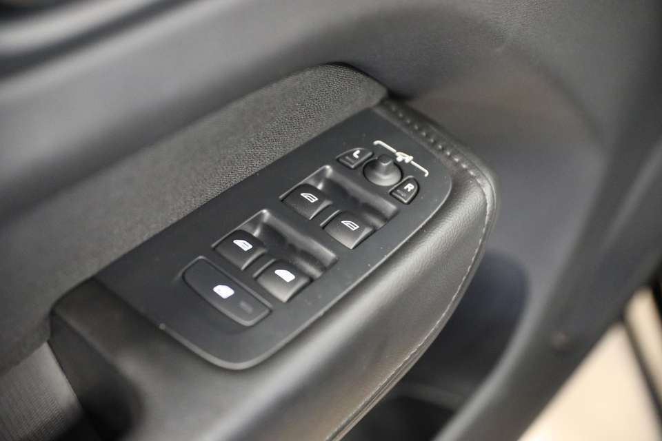 Volvo XC60 - Imagem 11